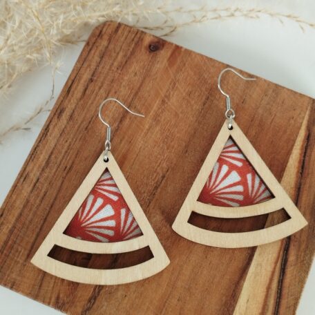 Boucles d'oreilles triangle tissu orange et blanc